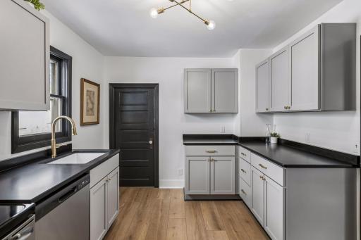 4523 James Avenue N, Minneapolis, MN 55412