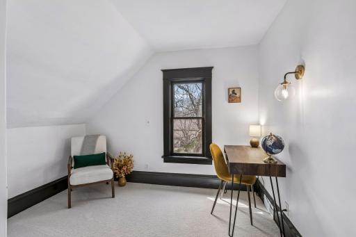 4523 James Avenue N, Minneapolis, MN 55412