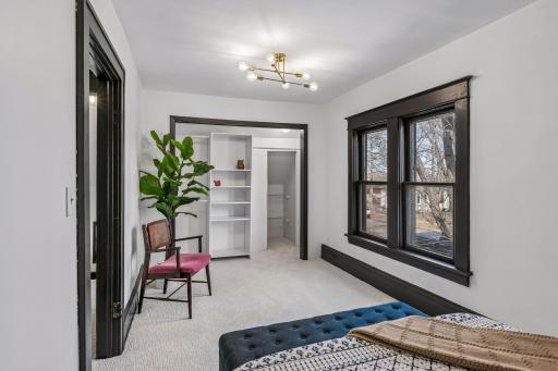 4523 James Avenue N, Minneapolis, MN 55412