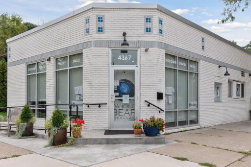 4523 James Avenue N, Minneapolis, MN 55412