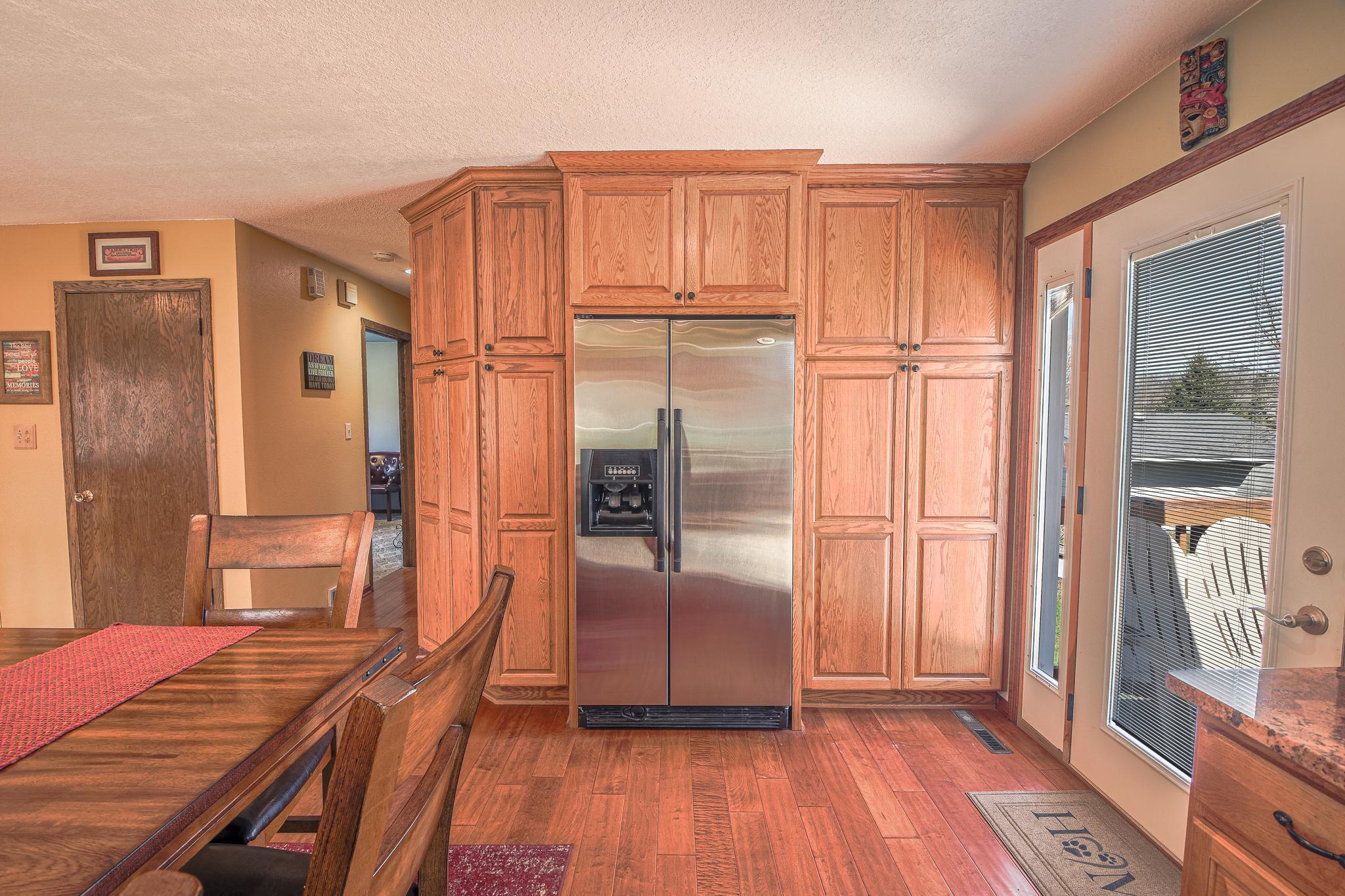 Ample cabinetry for all your culinary needs.