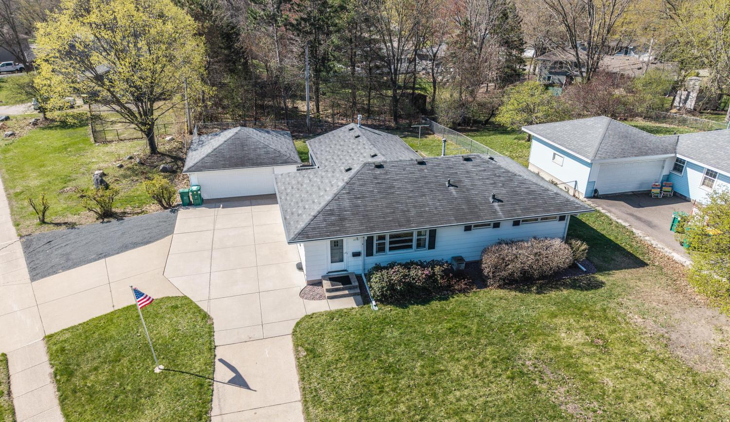 Welcome to 3101 W 88th St Minneapolis