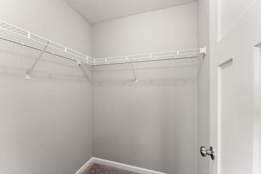 6815 91st Street S, Cottage Grove, MN 55016