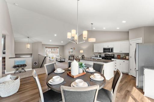 6815 91st Street S, Cottage Grove, MN 55016