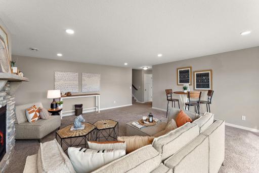 6815 91st Street S, Cottage Grove, MN 55016