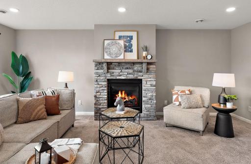 6815 91st Street S, Cottage Grove, MN 55016