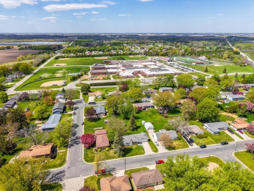 301 5th Ave NW, Dodge Center, MN 55927