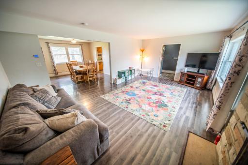 301 5th Ave NW, Dodge Center, MN 55927