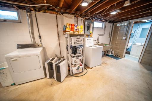 301 5th Ave NW, Dodge Center, MN 55927