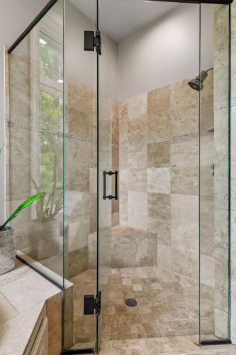 18394 Nicklaus Way, Eden Prairie, MN 55347