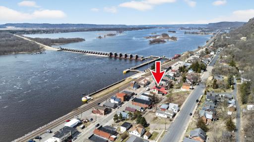 201 N Main Street, Alma, WI 54610