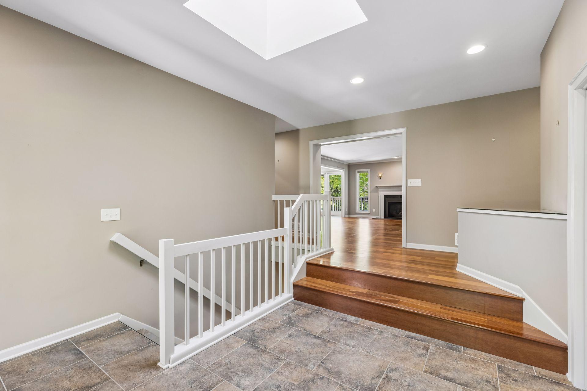 Genergous Foyer