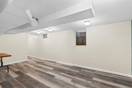621SouthGardenStreet,LakeCity,MN55041-6948.jpg