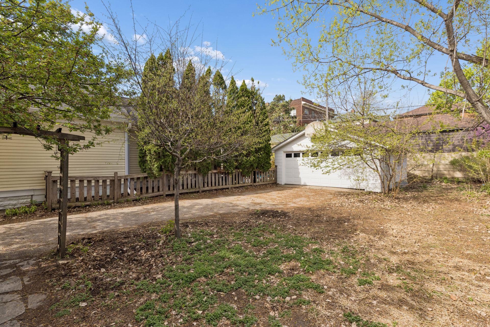 3920 Aldrich Avenue South - Spacecrafting - 0040.jpg