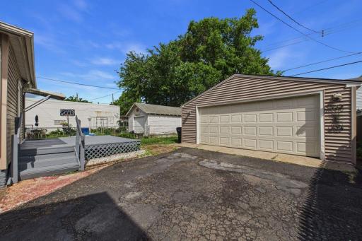1149 Selby Avenue, Saint Paul, MN 55104