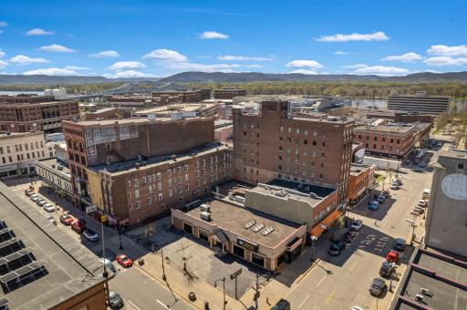 324 Main Street, La Crosse, WI 54601