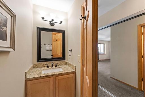 304 Pondridge Circle, Wayzata, MN 55391