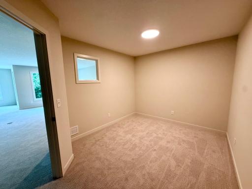 4636 Fable Road N, Hugo, MN 55038