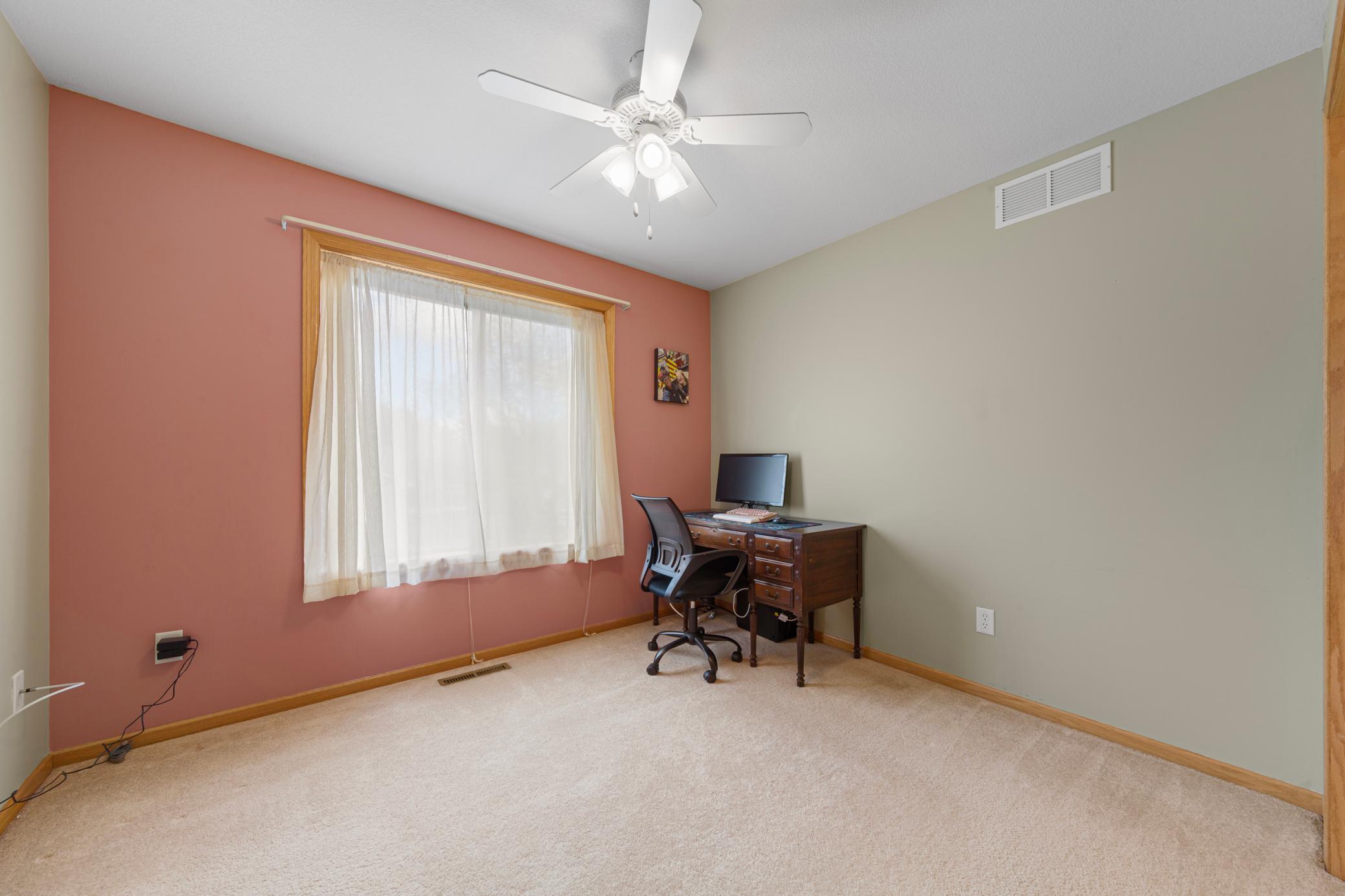 17 bedroom 1.jpg