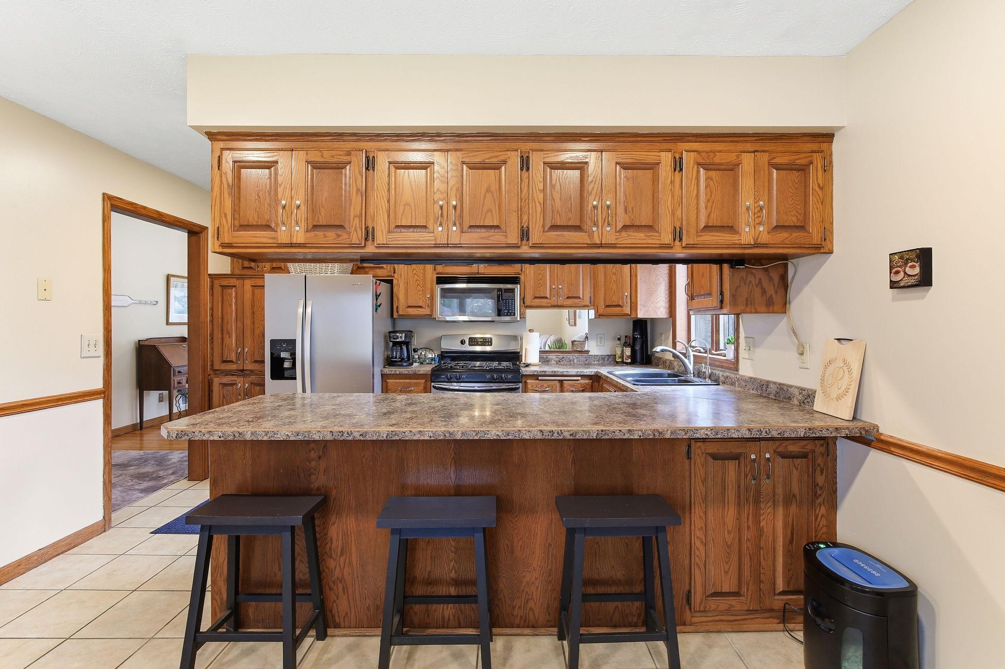 Kitchen / dining area