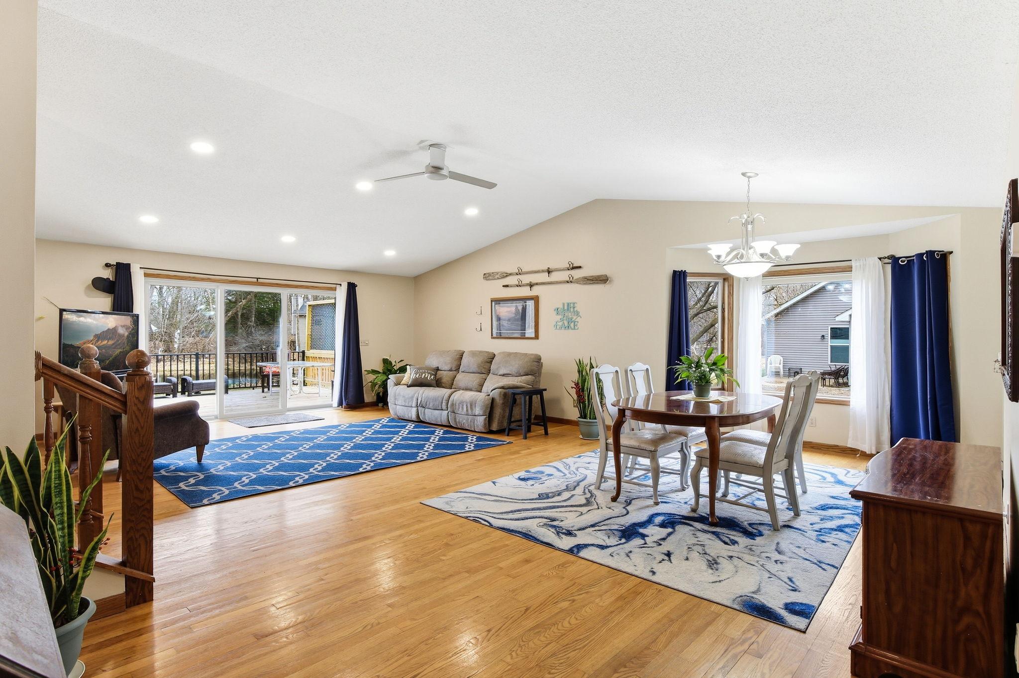 vaulted ceilings open floor plan plenty of natural light