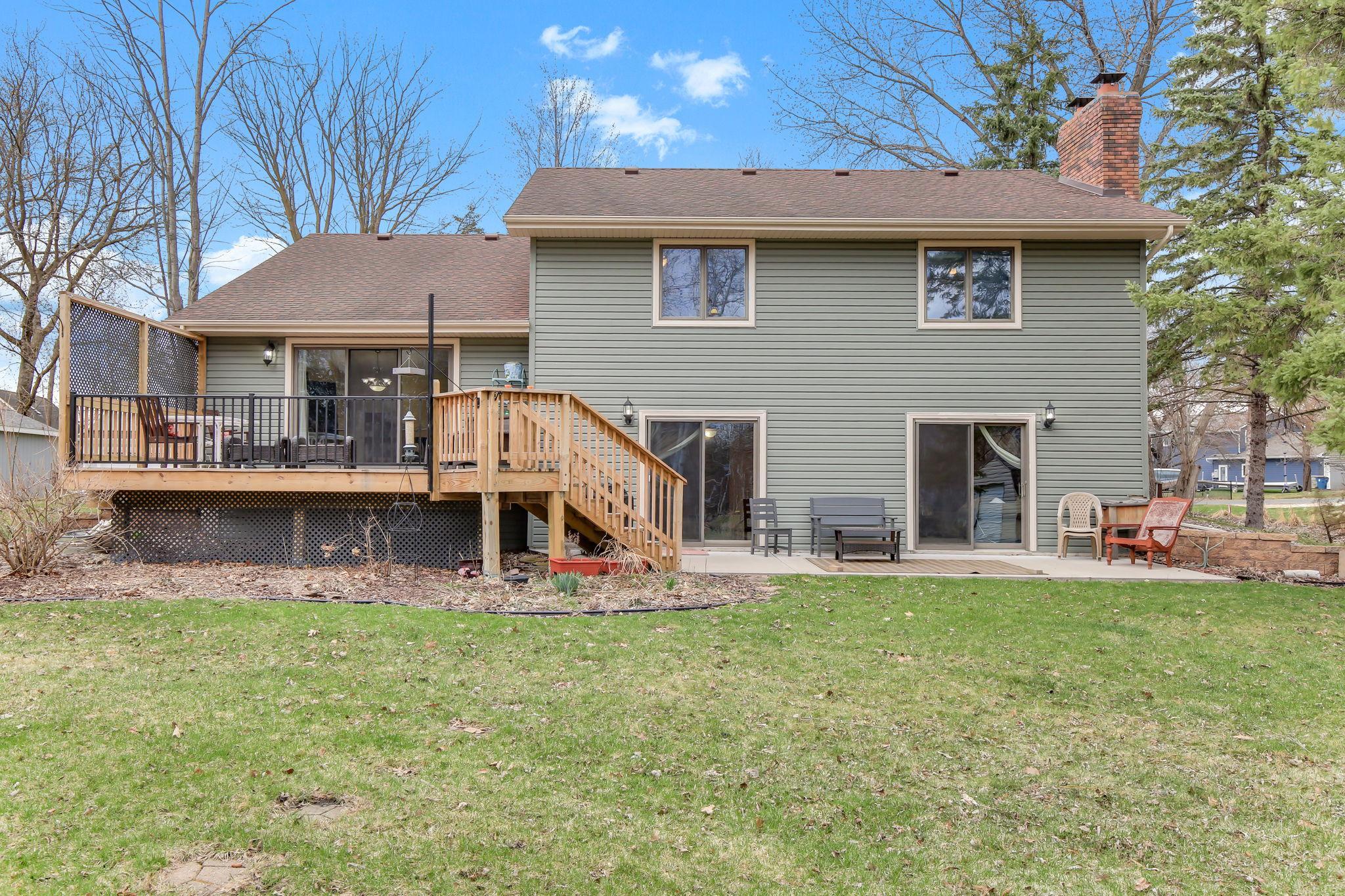 42-web-or-mls-22145-Jason-Ave-N-42.jpg