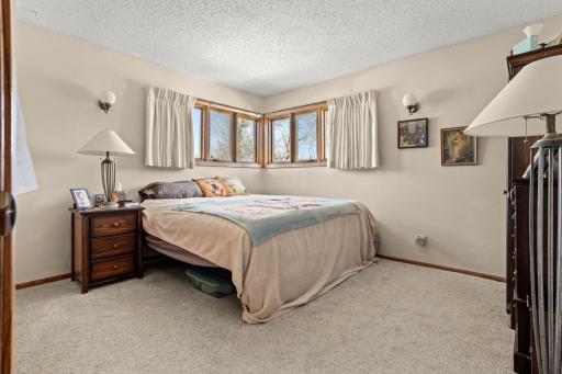 4122 40th Avenue S, Moorhead, MN 56560