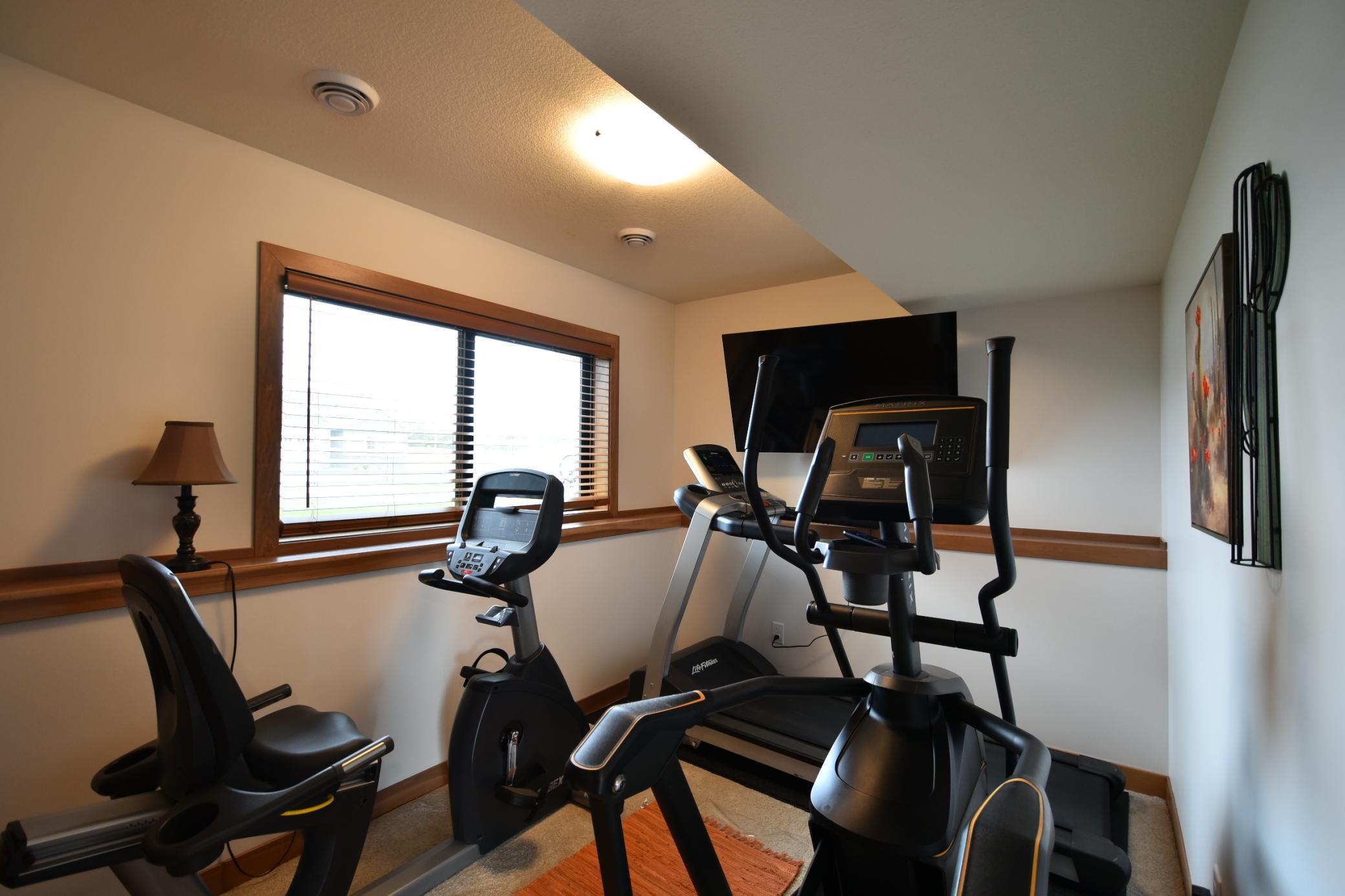 3rd bedroom-basement