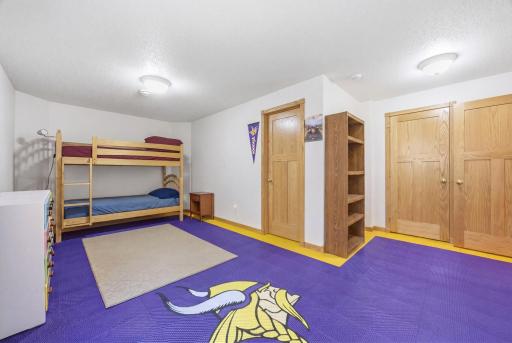 4346 46th Avenue S, Fargo, ND 58104