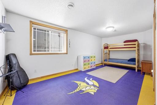 4346 46th Avenue S, Fargo, ND 58104