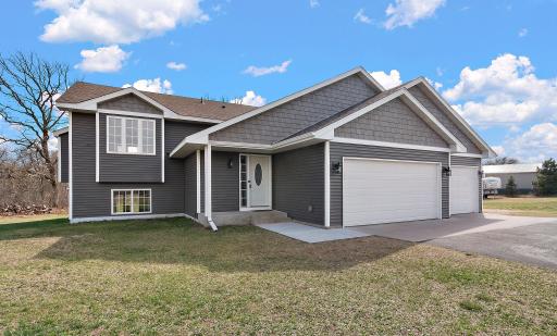 13813 298th Avenue, Princeton, MN 55371
