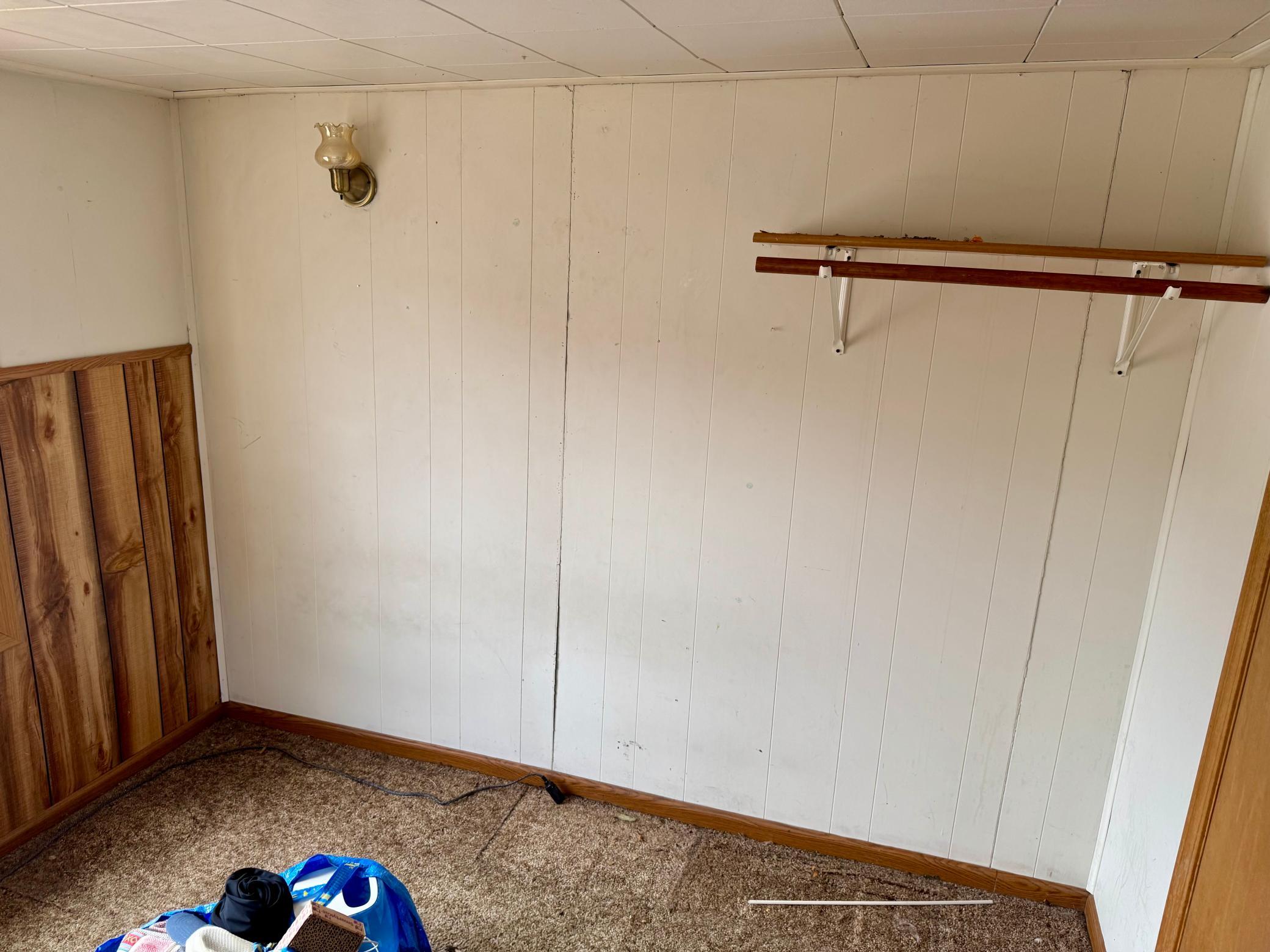 Upstairs Bedroom 2 I.jpeg