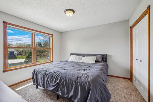 29-web-or-mls-Sandterra Cir-S0105-029.jpg