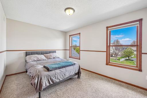 27-web-or-mls-Sandterra Cir-S0105-027.jpg