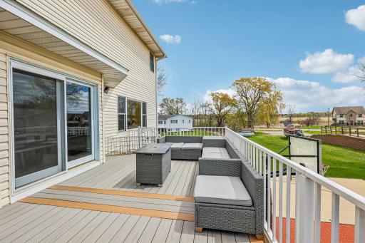 46-web-or-mls-Sandterra Cir-S0105-046.jpg