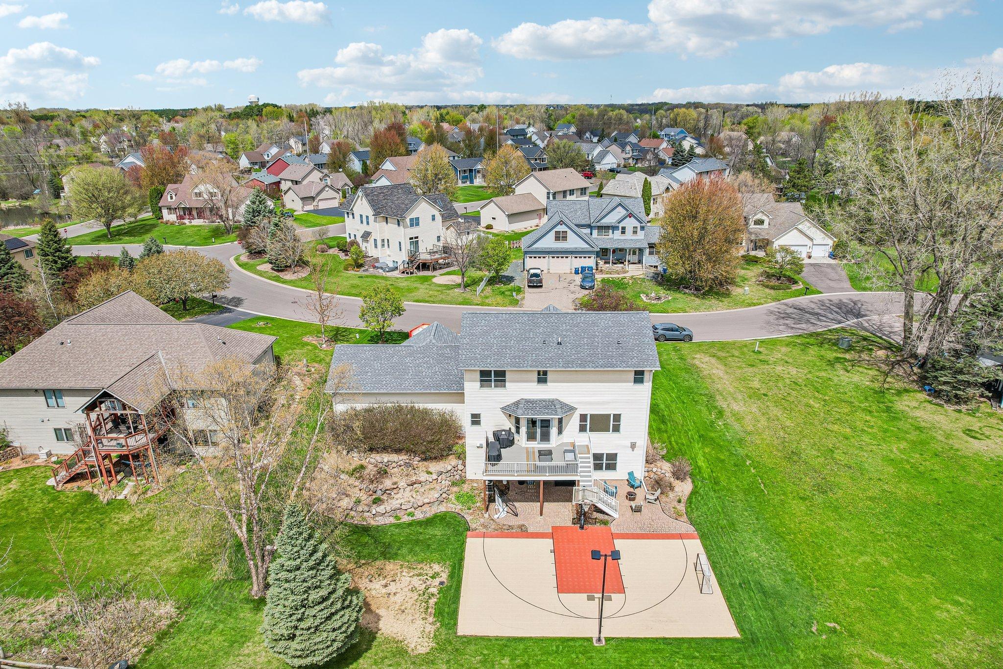 53-web-or-mls-Sandterra Cir-S0105-053.jpg