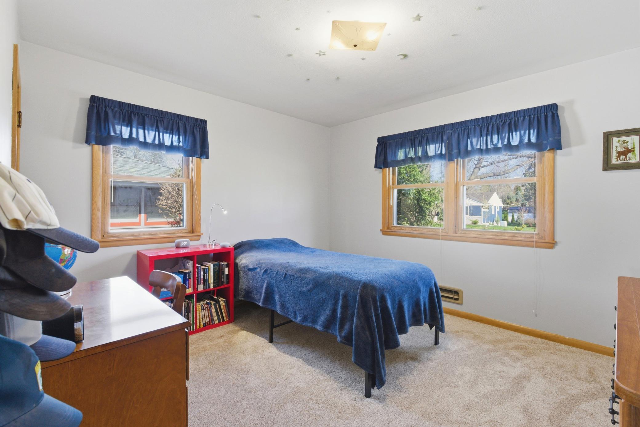 Bedroom with good windows