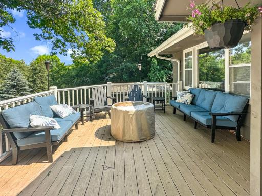 6710 Hopi Road, Chanhassen, MN 55317