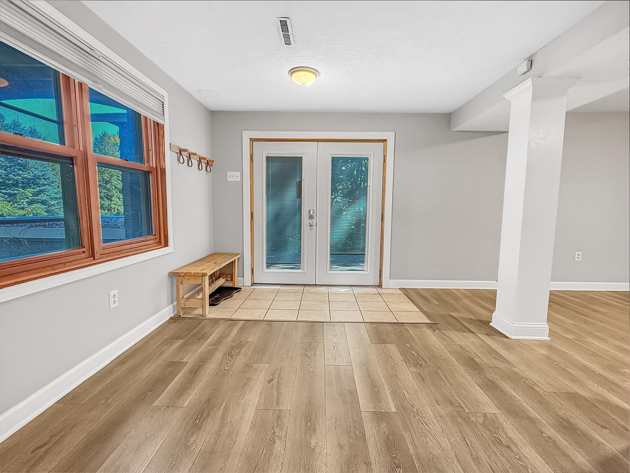 23 LL Entry Door.jpg