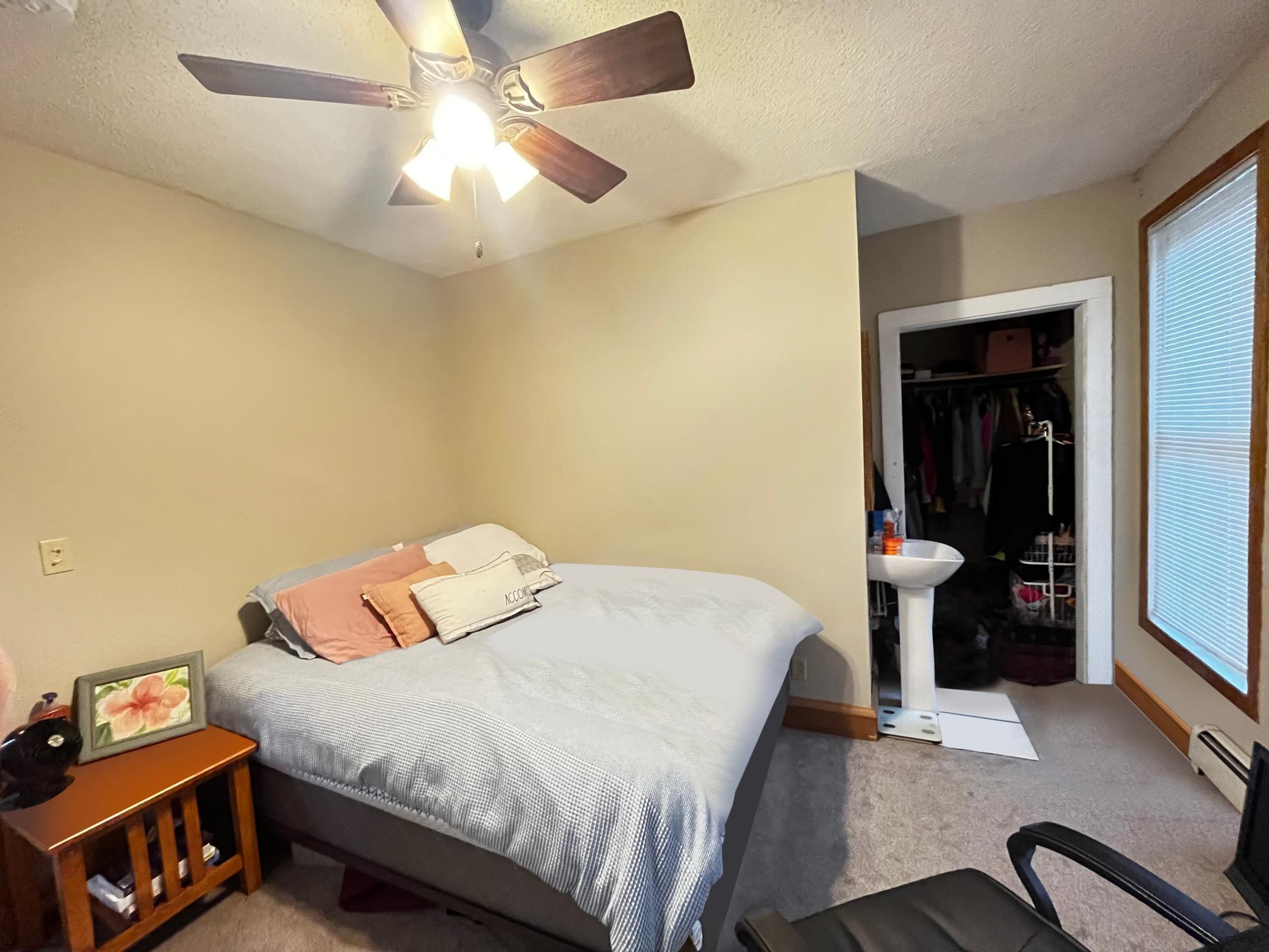Unit 1 Bed 1.jpg