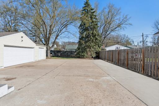 753 E Main Street, Anoka, MN 55303