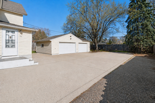 753 E Main Street, Anoka, MN 55303