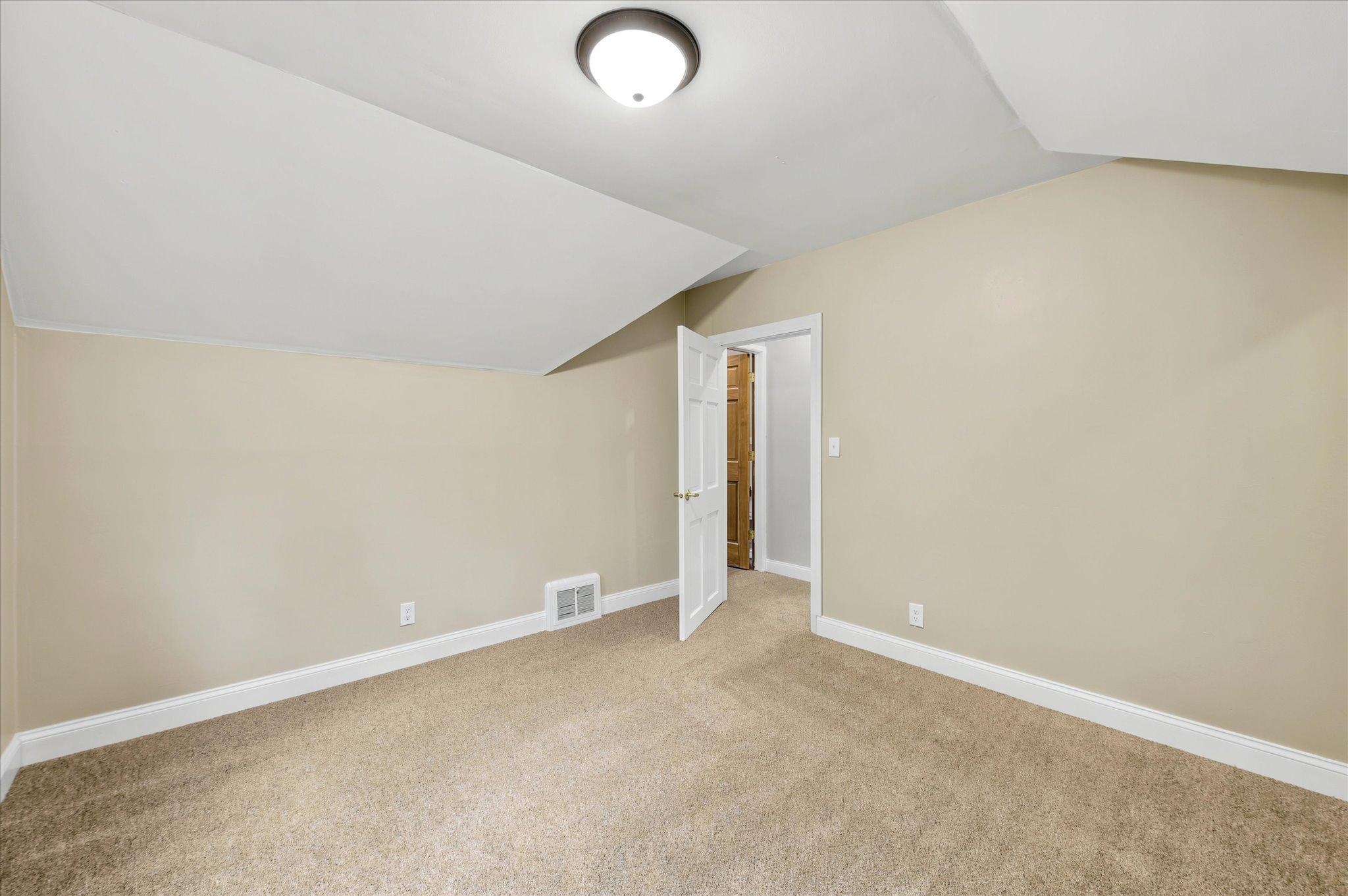 16-11180 Buchanan Road NE [3072978]- 016.jpg