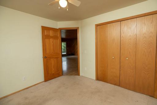 33704 County 25 N, Peterson, MN 55962