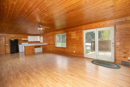 33704 County 25 N, Peterson, MN 55962