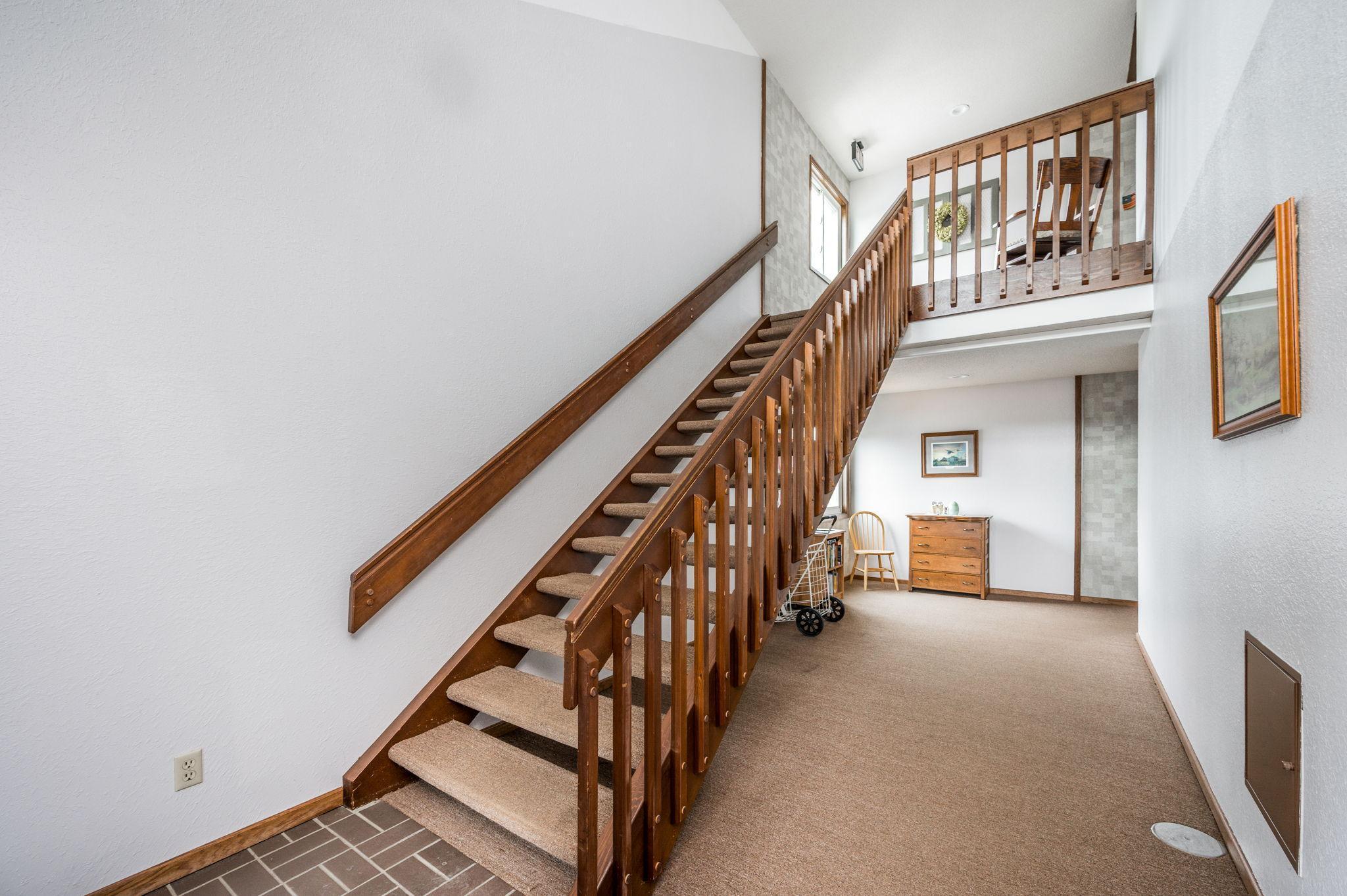 232 S Dewey St 102 Fairmont MN-9.jpg