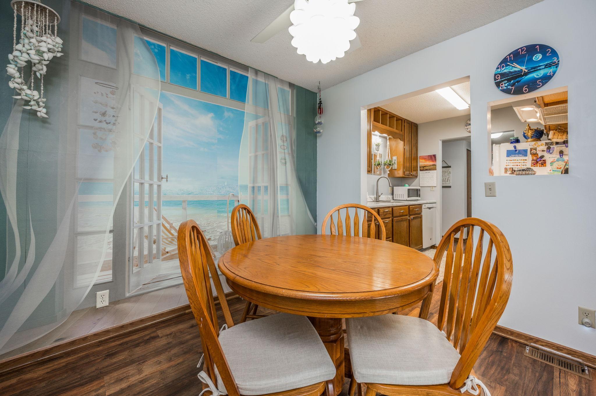 232 S Dewey St 102 Fairmont MN-15.jpg