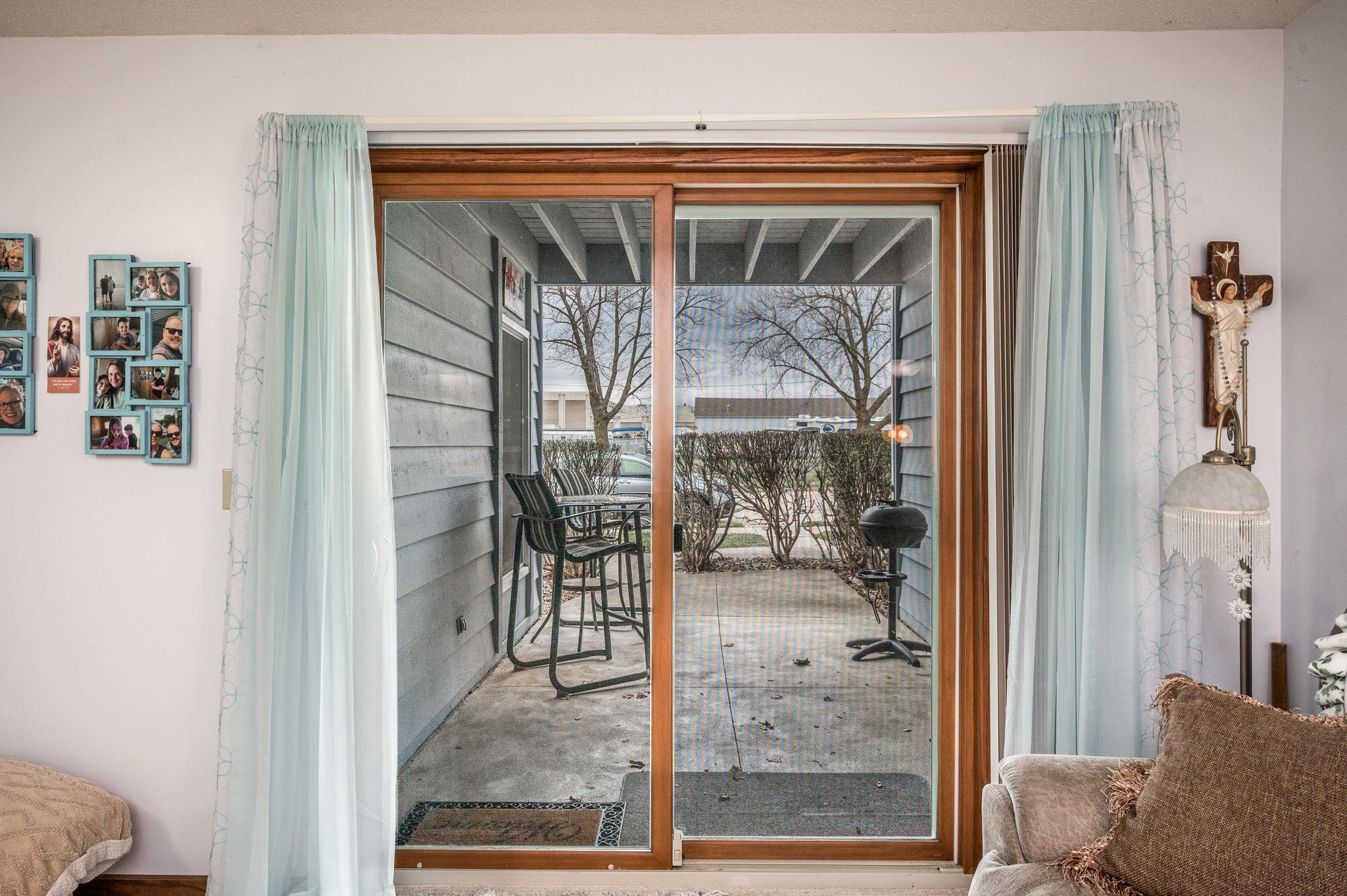 232 S Dewey St 102 Fairmont MN-19.jpg