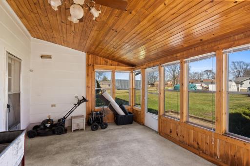 534 Lake Shore Drive, Sauk Centre, MN 56378