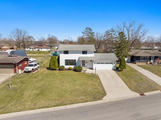 534 Lake Shore Drive, Sauk Centre, MN 56378